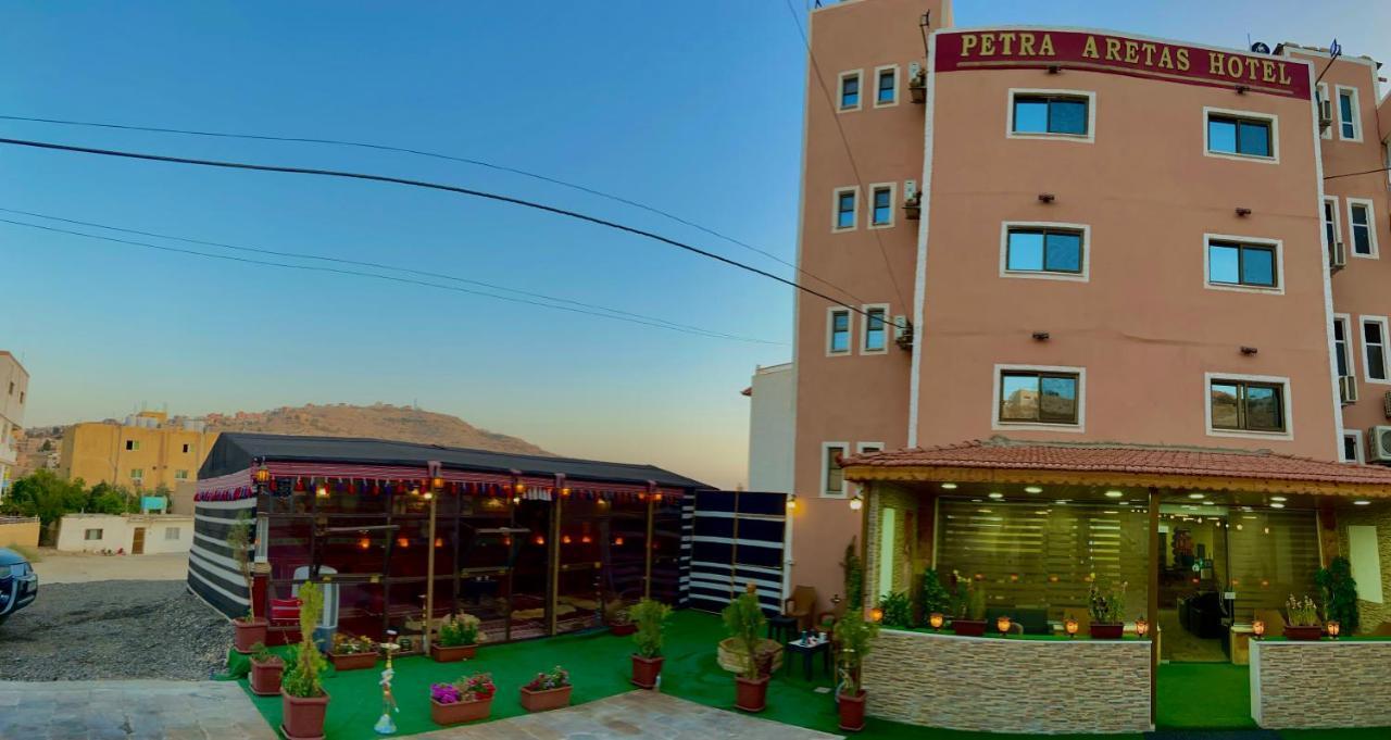 Petra Aretas Hotel Wadi Musa Exterior foto